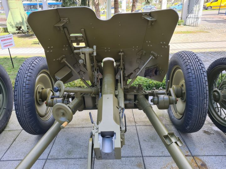 45 mm armata przeciwpancerna  3